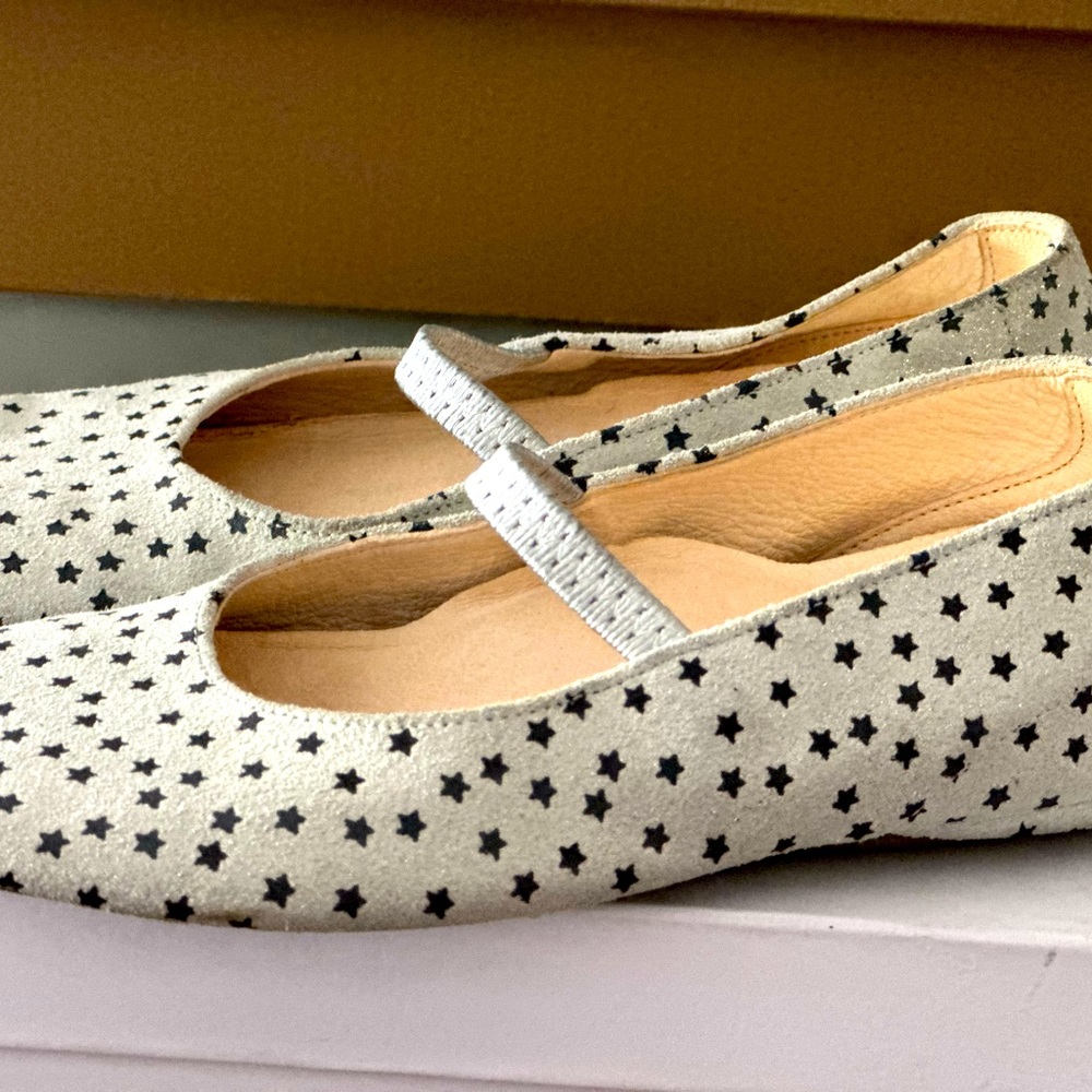 Pepe ballet flats with star design